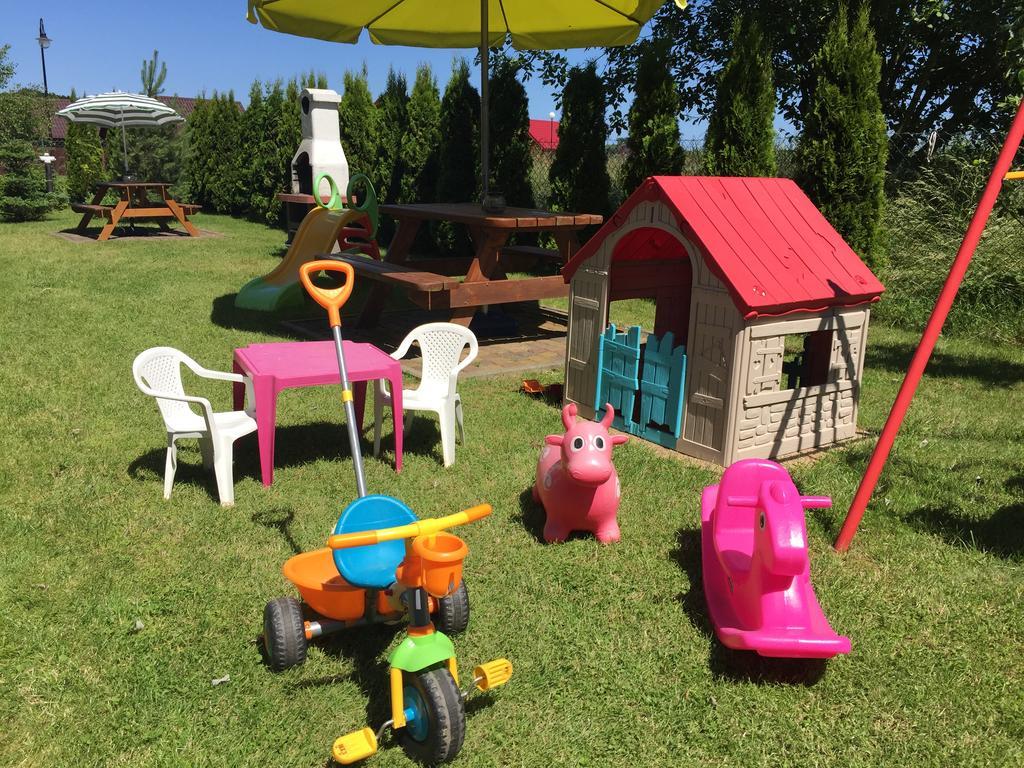 רבאל Domki Kapitanskie Z Prywatnym Polem Do Gry W Mini Golf מראה חיצוני תמונה
